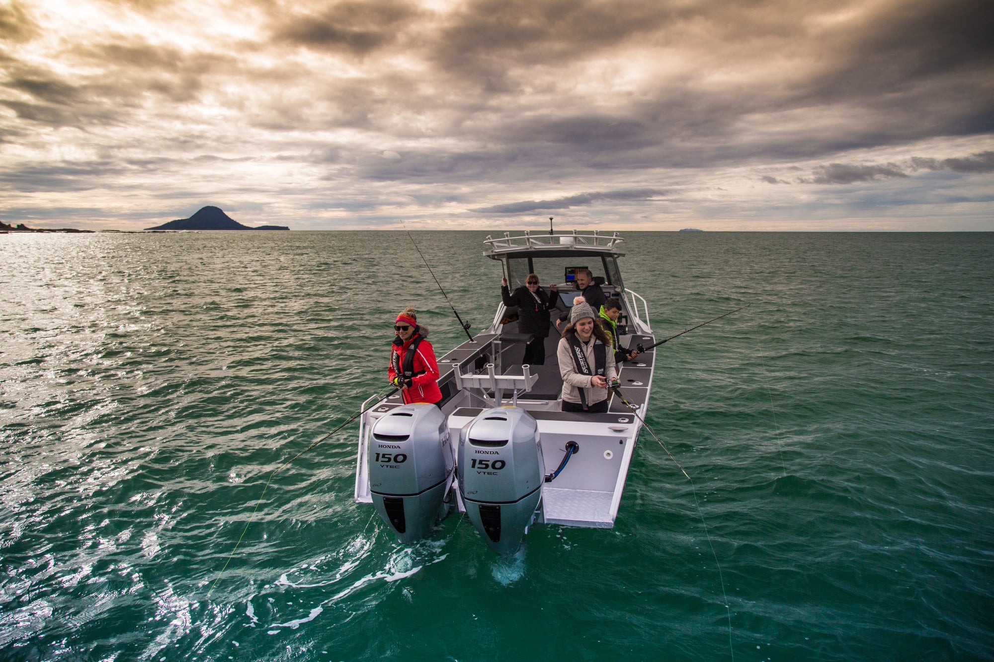 High Horsepower Outboards 115 - 250HP