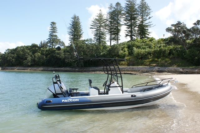 Falcon 700 Inflatable Boat